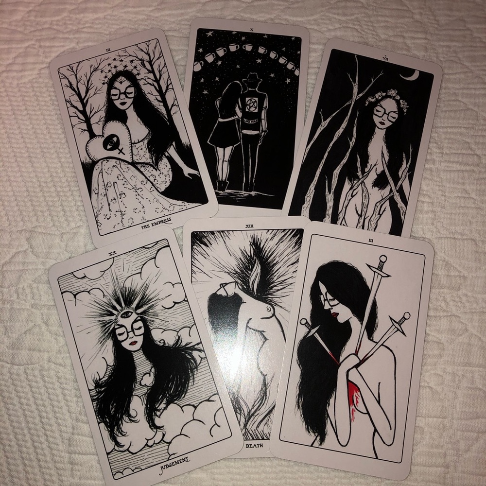Moon void tarot deck